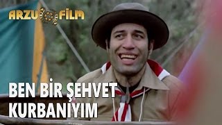 Hababam Sınıfı Tatilde - Ben Bir Şehvet Kurbanıyım Resimi