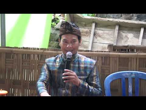 tumplak punjen adat jawa di resepsi pernikahan