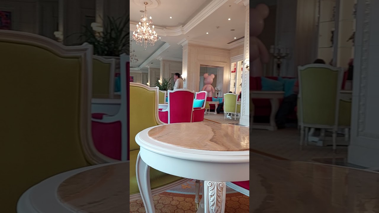 Места в Киеве Отель Фейрмонт  полный Выпуск В Профиле.