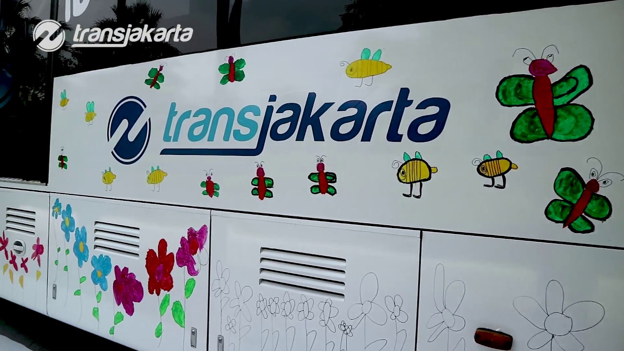 Melukis Bus Transjakarta Bersama Anak - Anak Penyandang Disabilitas