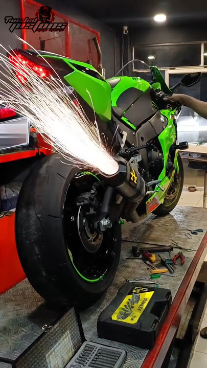 Ninja ZX-10R Arrow Exhaust 🔥🔥 #kawasaki #zx10r #arrowexhaust  #twistedpistons