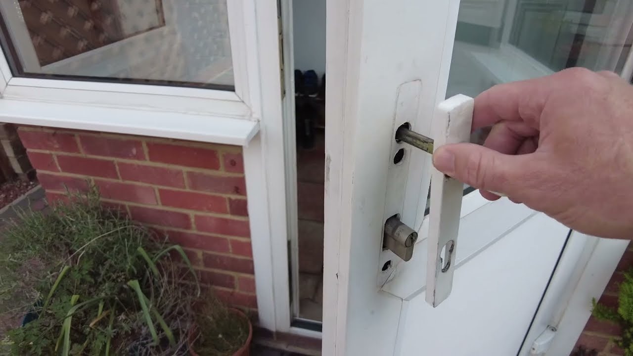 uPVC Door Lock Replacement - WinkHaus Cobra Lock Mechanism Replacement