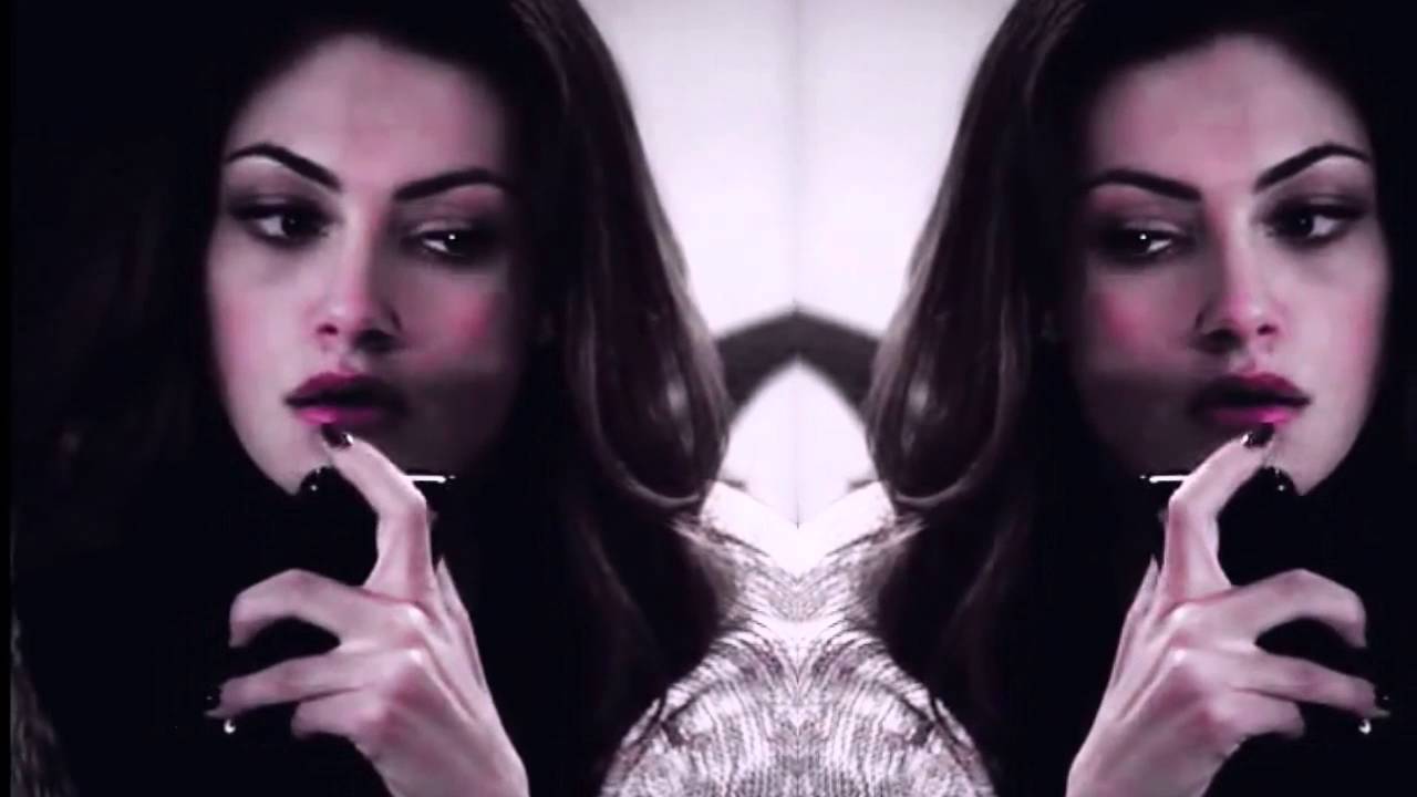 Hayley Marshall - Mad Hatter