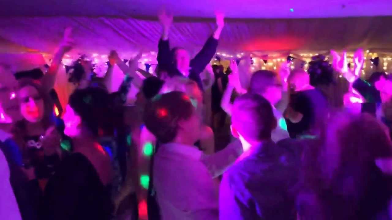 Vibetown - Mr Brightside (Live) - Leeds & Yorkshire Wedding Band Hire - www.vibetown.net