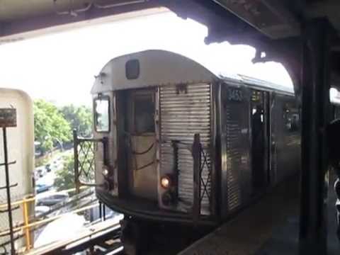 MTA New York City Subway: Queens-bound R32 J Train at the Broadway ...