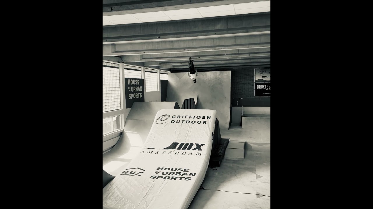 Epic inflatable airbag set up 