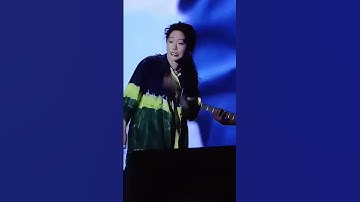 Thumbnail of 窦靖童演唱会现场，演绎老爹窦唯专属BGM！松弛感觉拉满~