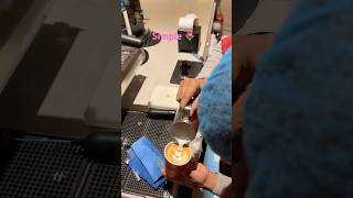 Simple tulip . Kaise banay latte. How to make a coffee latte tulip. #short #coffee ☕️🌷❤️
