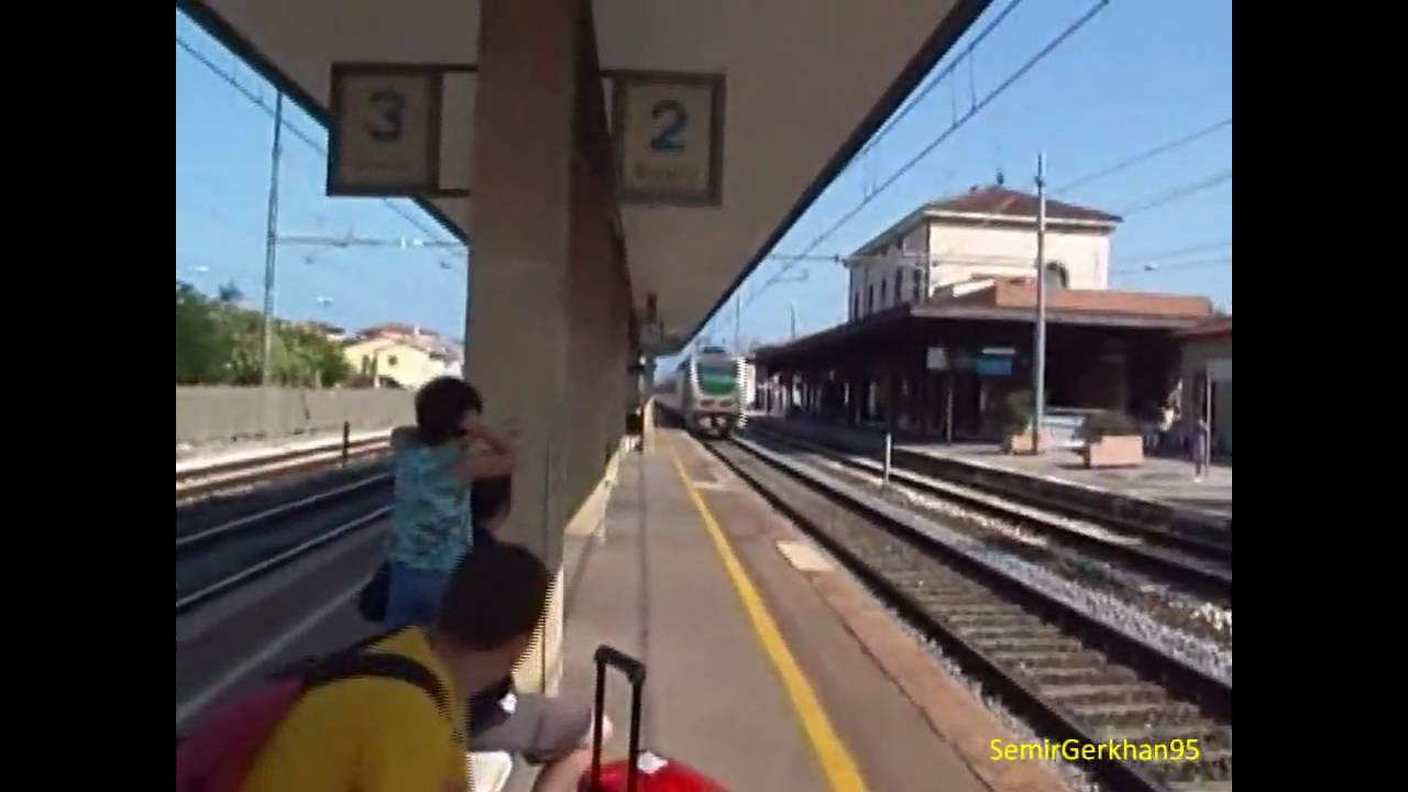 Treni in transito a Fano
