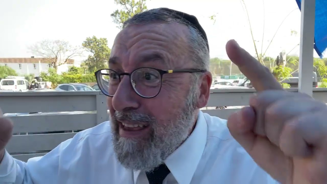 Rav Itshak Cohen : " SI TU FERMES TA BOUCHE, TA VIE SERA HEUREUSE "