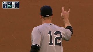 NYY@SEA: Headley starts the quick 5-6-3 double play