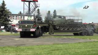 MAZ-537
