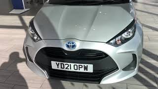 2021 21 Toyota Yaris 1.5 Hybrid Icon 5dr CVT with rear camera for sale at Thame Cars