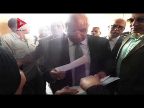 أهالي الوايلي يستقبلون محافظ القاهرة بالهتافات و الزغاريد