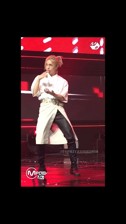 Hyunjin’s Iconic Gods Menu Dance #straykids #skz #hyunjin