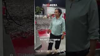 Ribuan lele tumpah di SPBU