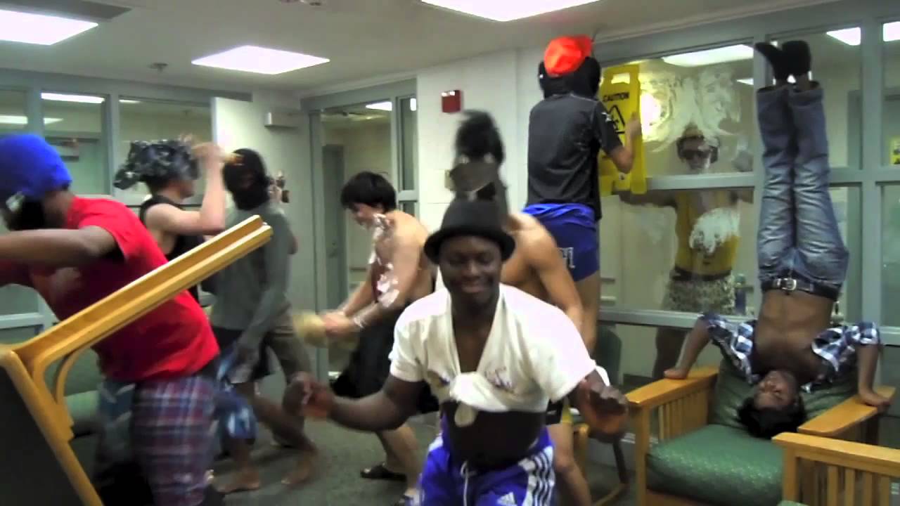 Harlem Shake Caldwell 2nd Tech! YouTube