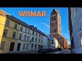 Wismar - Altstadt. Überragend: Marienkirchturm