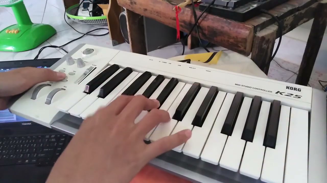 Korg k25 midi Fl studio - YouTube