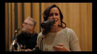 Steven Taetz & Caroline Marie Brooks Promised Land - Acoustic Session Performance