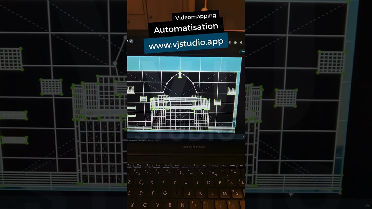 AI automatic recognition of projection surfaces.