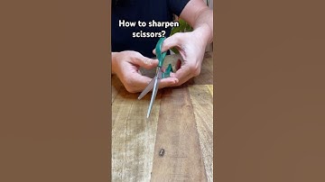 How to sharpen scissors #shorts #diy #lifehacks #viralvideo #howto #reallifehacks