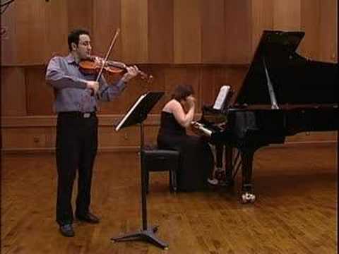Igal Braslavsky plays Rebecca Clarcke sonata for v...