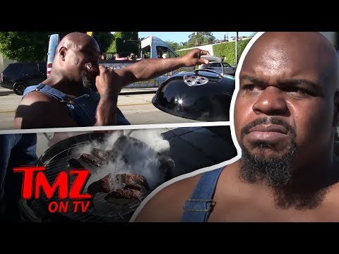 Ex-NFL Star Upset With LA Restaurant Portions, Cooks Own BBQ Outside | TMZ