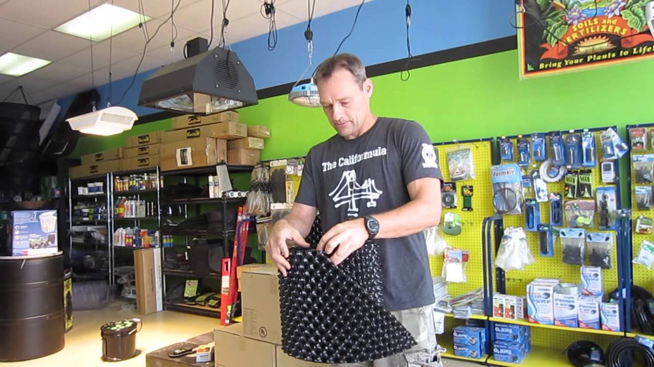 Superoots Container Gardening, AirPots, passive hydroponics, air pruning, light pruning, smart pots