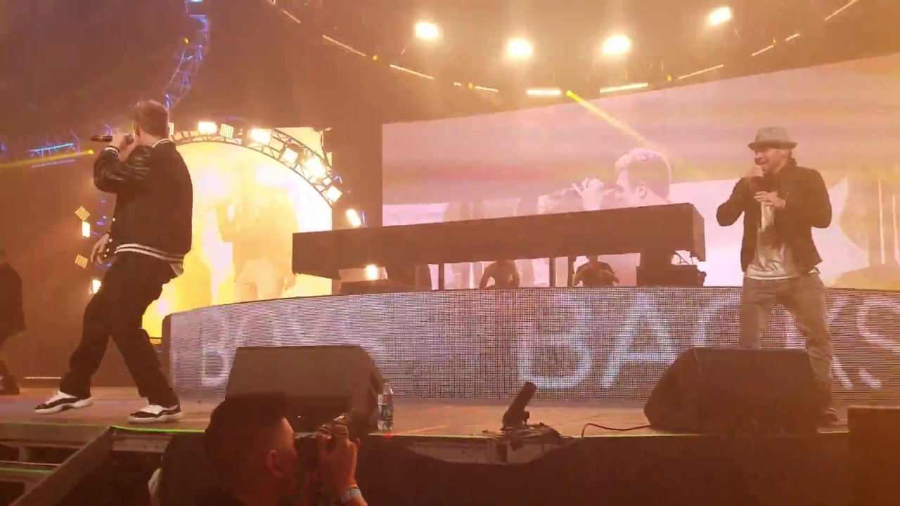 The Chainsmokers ft. Surprise Guest Backstreet Boys (Live, LACC 2016)