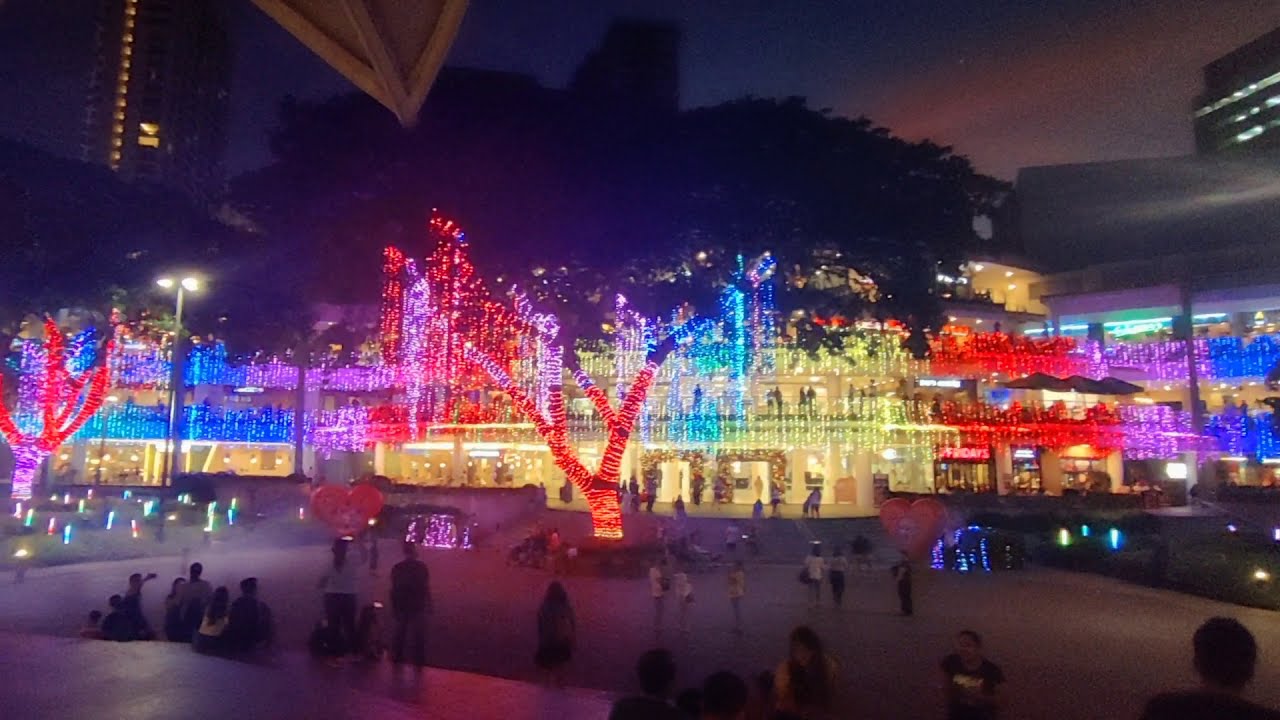 Ayala Mall Center Cebu Christmas Lights w/ Songs. Amazing. YouTube