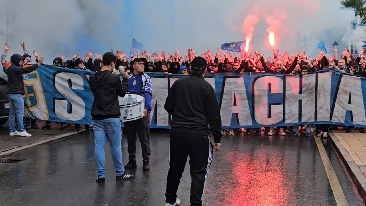 REAL OVIEDO CORTEO
