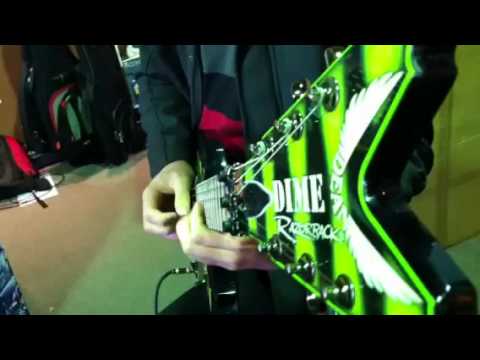 Obejrzyj Jonny playing a dean razorback slime bumblebee w YouTube Obejrzyj Jonny playing a dean razorback slime bumblebee w YouTube
