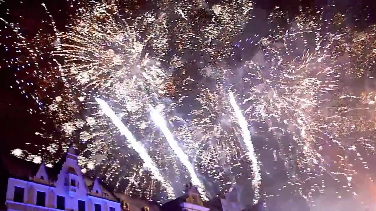 Wrocław Sylwester 2011 Fajerwerki na rynku