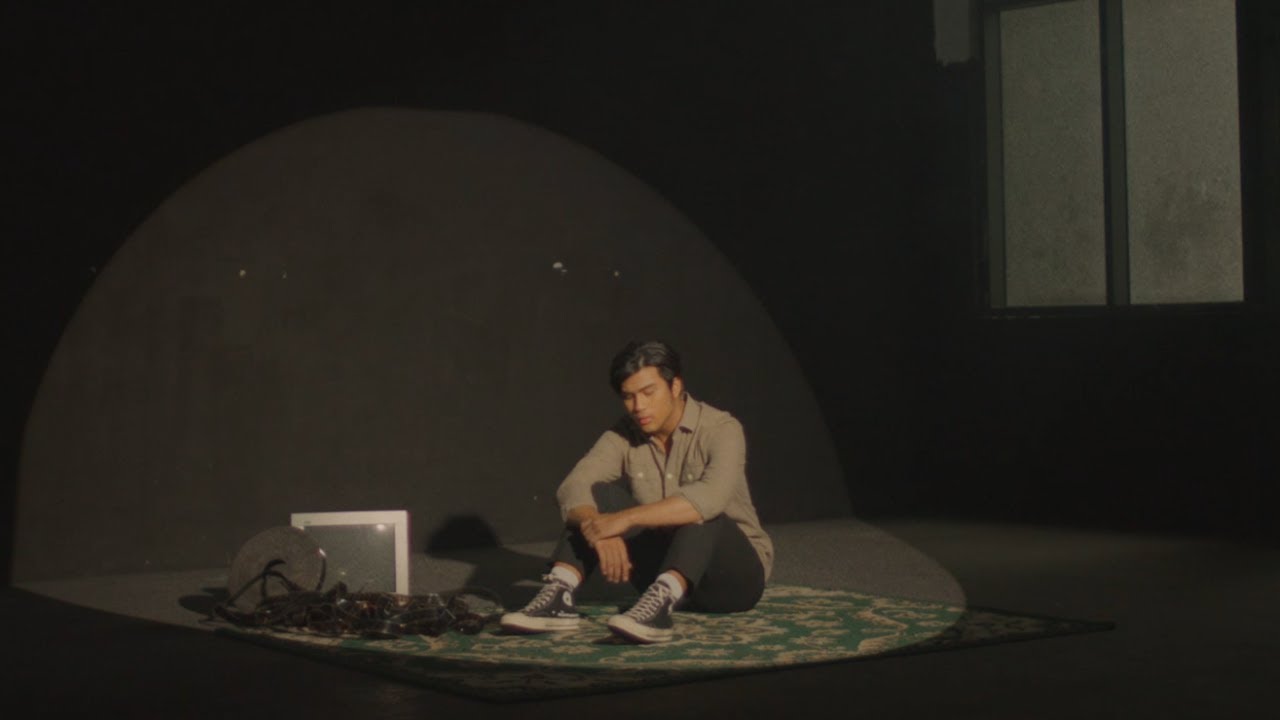 Ron Macapagal - Lilim (Official Music Video)