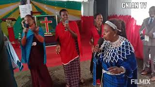 Masai Band Wakimtukuza MUNGU ktk ibada ya Leo tar 10/1/2021
