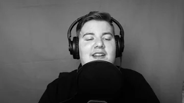 Kyle Tomlinson Sings: Lewis Capaldi ~ Someone You Love (Cover)