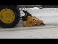 RC 4220 ST crushing ice with following grader.