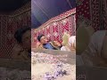 الناس تدرس وتذاكر خميس وجمعه وتسافر ب العطله ومعها فلوس أنا