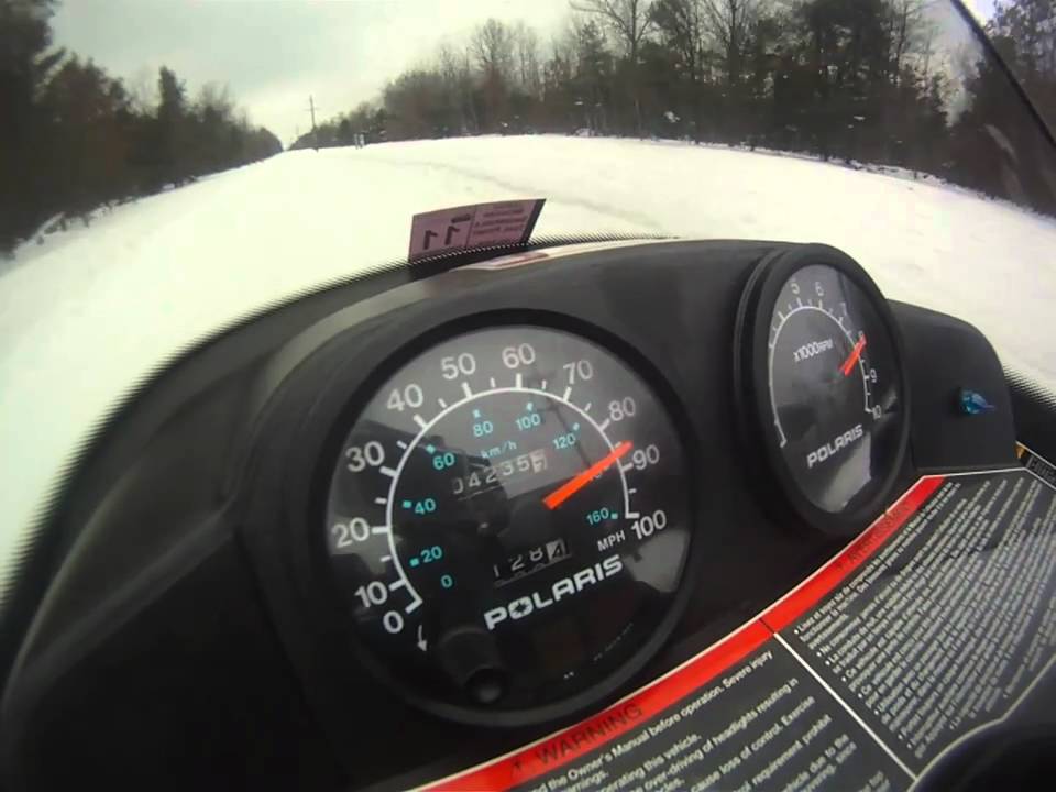 Polaris indy 600 xlt drag Gopro HD - YouTube