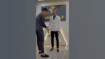 لو انزلنا هذا القران علي جبل لرايته خاشعا عبدالله سعيد 
