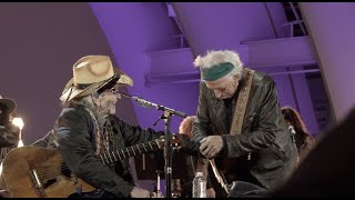Willie Nelson &amp; Keith Richards - Live Forever (Willie Nelson 90 - Hollywood Bowl)