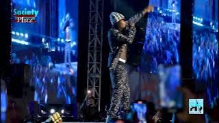 NAIRA MARLEY SURPRISE PERFORMANCE WITH WIZKID @ VIBES ON THE BEACH 2022.