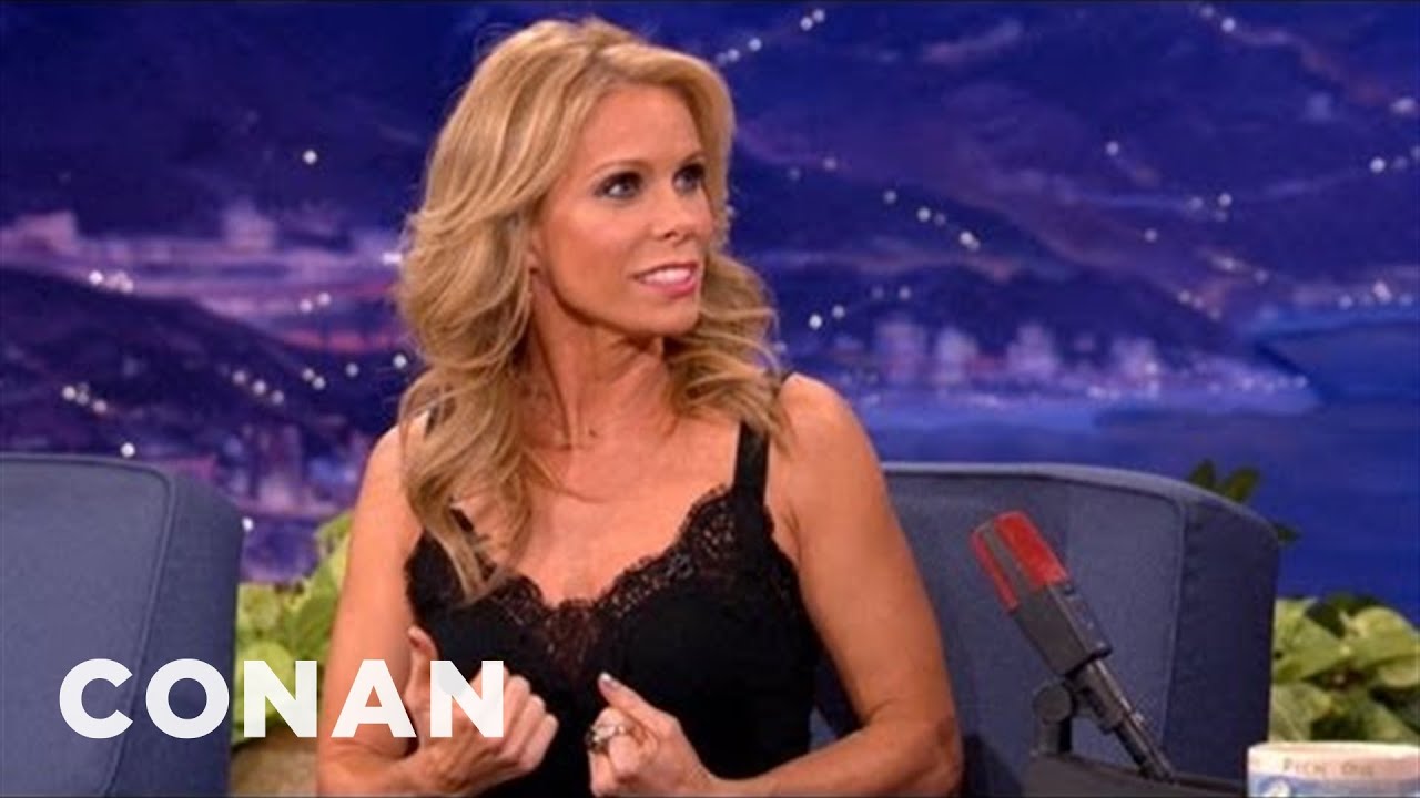 Cheryl Hines NUDE ! ASS ! PUSSY