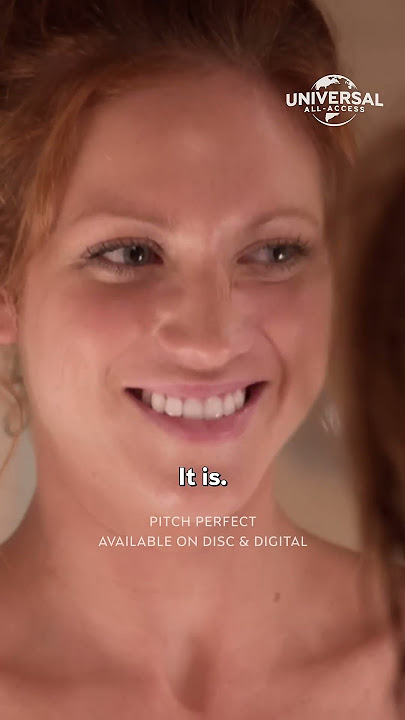 Anna Kendrick Sings In The Shower | Pitch Perfect