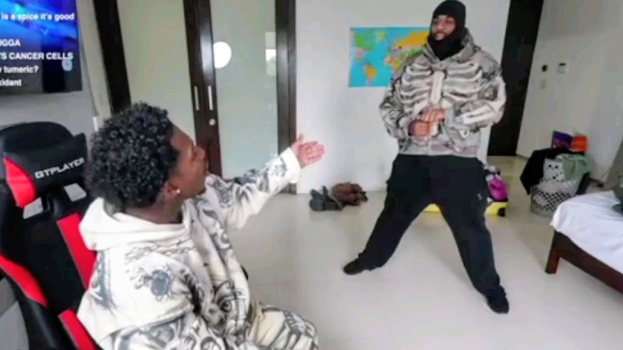 Deshae Frost & WizardKelly Body-Shame Each Other…It Gets Personal!