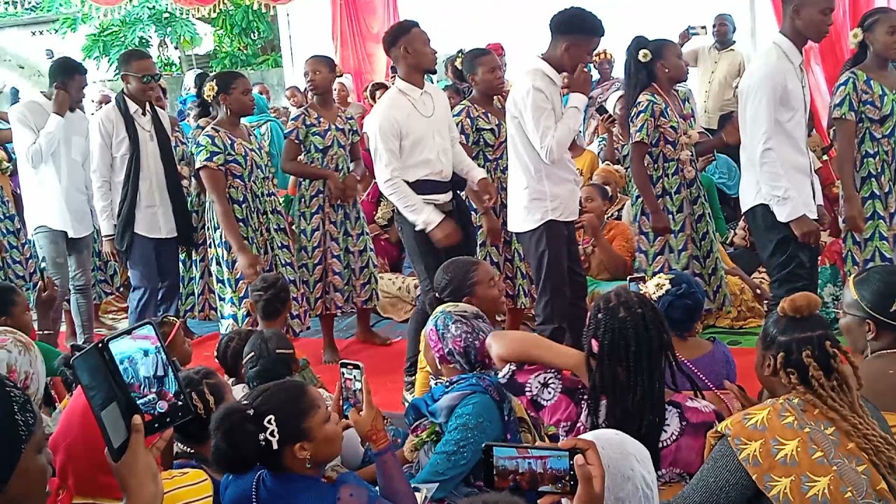 le chorégraphe de mirereni combani