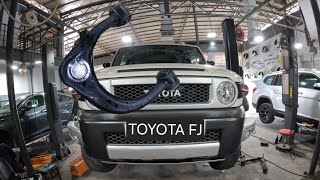 Reemplazo de brazo de control superior y rótula ... Toyota FJ (especificaciones de torque)