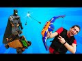 Бэтмен и супергерои в видео шоу - Фабрика Героев в рыцарском Замке! – Игры для мальчиков.