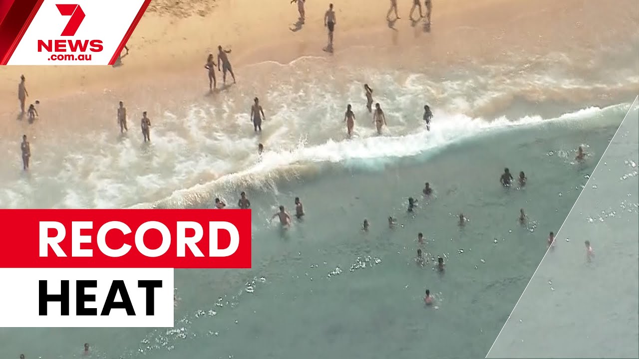 Sydney swelters through hottest October day in 21 years | 7NEWS